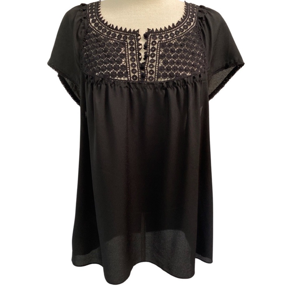 LOFT Trulli Women’s Black Blouse Crochet Detail Size Large NWT